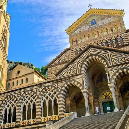 Magiola